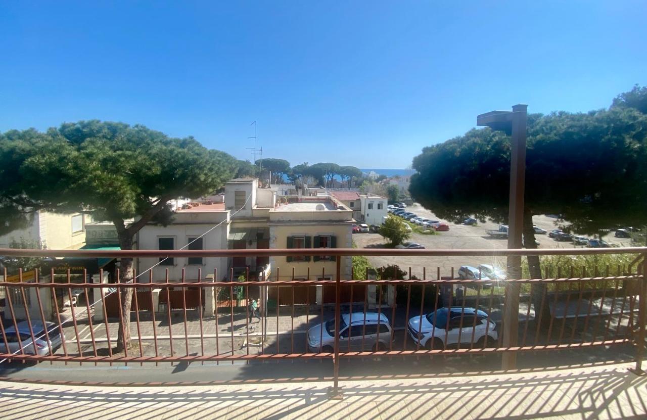 Appartamento Centrale Santa Marinella Kültér fotó